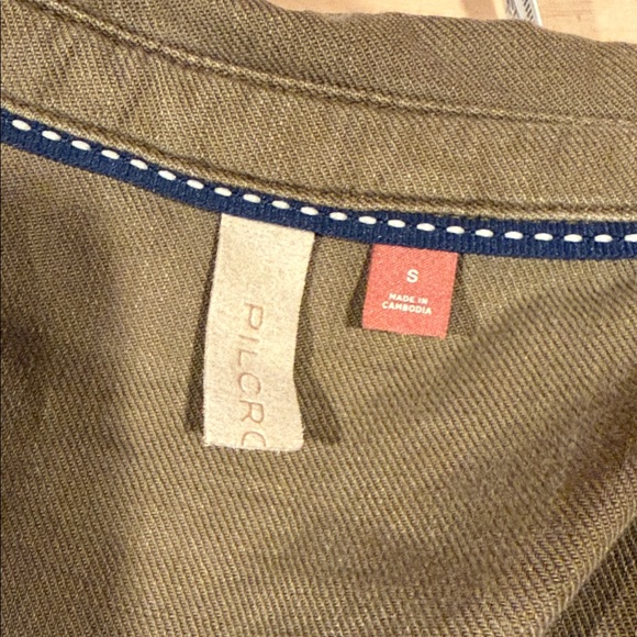 ANTHROPOLOGIE Pilcro Ruffle Button Down Blouse Top Green - Picture 7 of 8